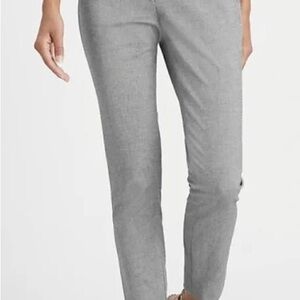 Banana Republic Light Gray Straight-Leg Tailored Pants 8 petite. Like new.